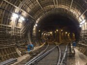 Кличко показує ремонт тунелю на «синій» гілці метро