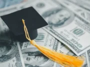 Техасские колледжи больше не могут предоставлять местный тариф на обучение для нелегальных мигрантов