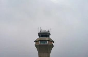 Задержки рейсов превысили 5,600 на 27-й день ограничения работы правительства